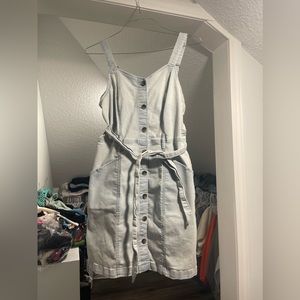 overall jean dress